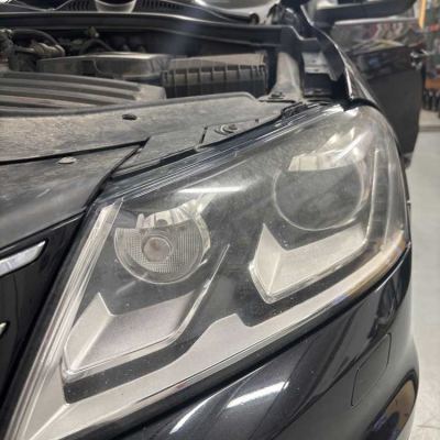 Renovace světel u vozidla VW Passat