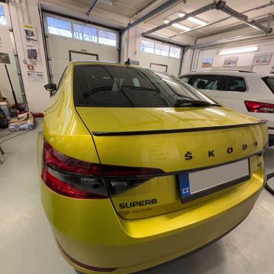 Montáž mechanického zabezpečení ZEDERLOCK do vozu Škoda Superb III