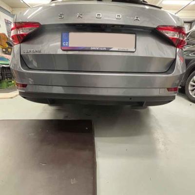 Tazne Westfalia Skoda Superb 5