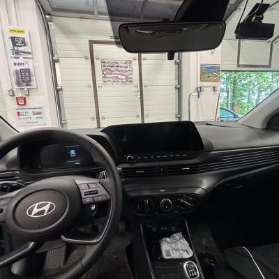 Montaz Thinkware Q200 F200 Pro Rear Hyundai I20 3