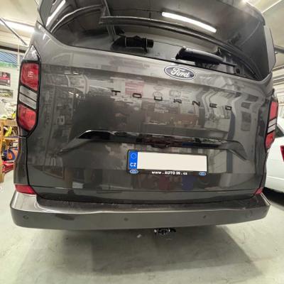 Montaz Tazne Zarizeni Auto Hak Ford Turneo Custom 2