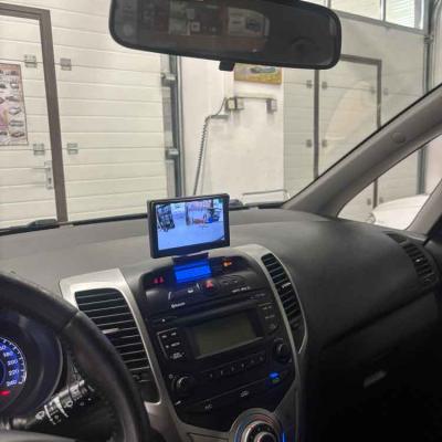 Montaz Parkovaci Zadni Kamera Monitor Parkovaci Cidla Zadni Hyundai Ix20 3