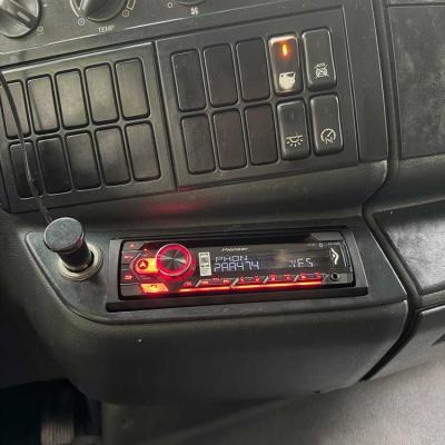 Montaz Man Parkovaci Kamera Monitor Autoradio 9