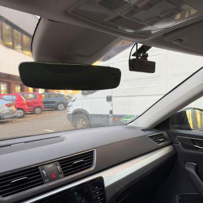 Montaz Predni Zadni Zaznamove Kamery Thinkware Q200 Pro Skoda Superb 4
