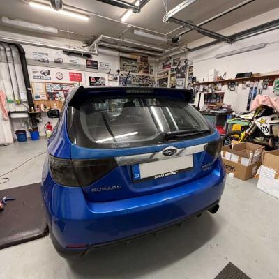 Vytlumení dveří a výměna autorádia Subaru